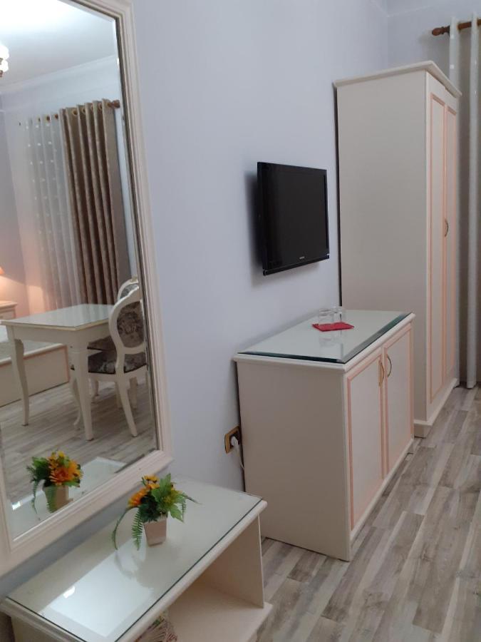 Hotel Guri Ельбасан Екстер'єр фото