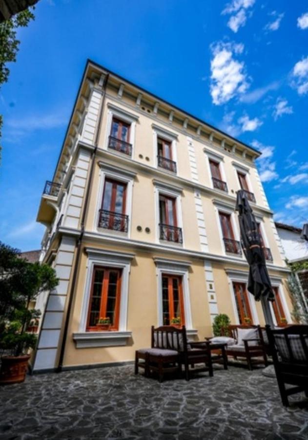 Hotel Guri Ельбасан Екстер'єр фото