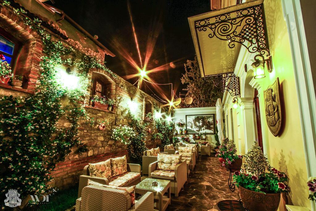 Hotel Guri Ельбасан Екстер'єр фото